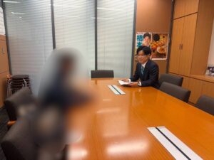 橋本けいご議員との懇談の様子
